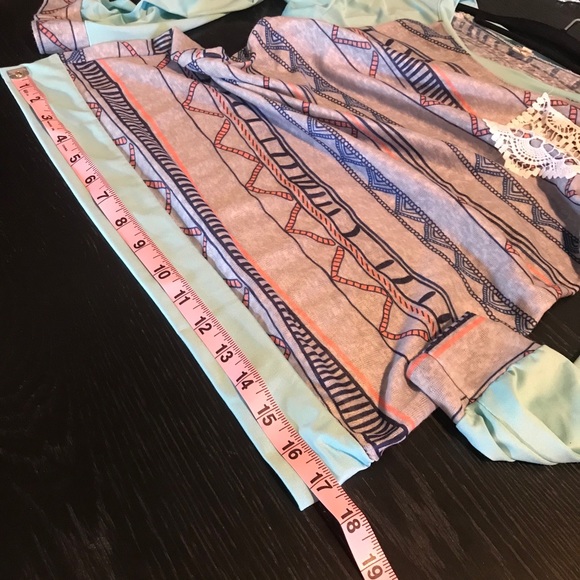 Arden Furtado Sheer Raglan multi color longsleeve - Picture 11 of 11